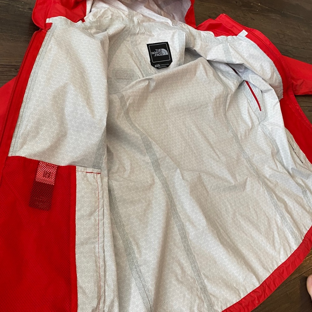 The North Face Jacket Windbreaker - Picture 8 of 9